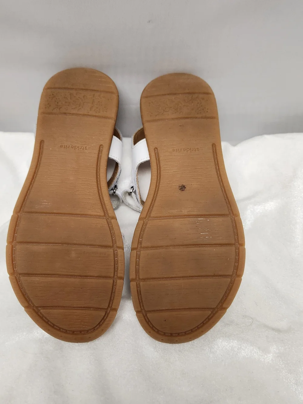 Stride Rite White Leather Knot Strap Sandals